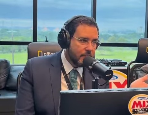 Ruy Irigaray participa da Rádio MIX FM 107.1 da ULBRA ao vivo