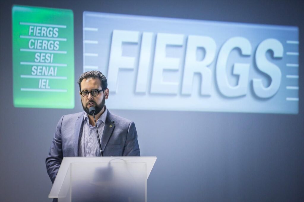 Ruy Irigaray destaca atuação no desenvolvimento do Rio Grande do Sul