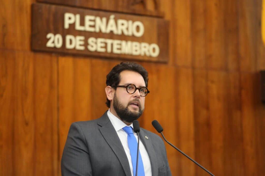 Ruy Irigaray destaca trajetória política com foco em inovação e desenvolvimento econômico