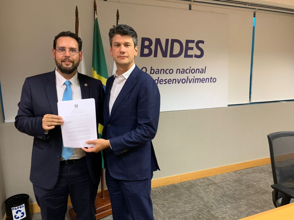Ruy Irigaray destaca trajetória política com foco no desenvolvimento do RS